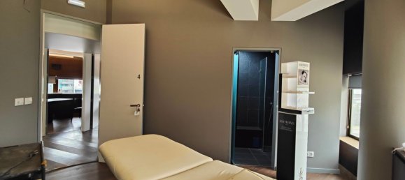 800m² Building in Lisbon, Portugal No. 11567 33