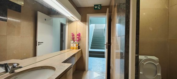 800m² Building in Lisbon, Portugal No. 11567 19