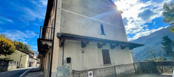 Propriété commerciale à Val Brembilla, Italy 179m² No. 66325 15