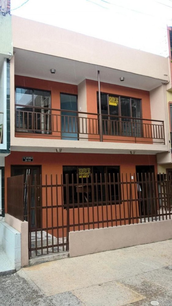 5 bedrooms House in Valle del Cauca, Colombia No. 5570