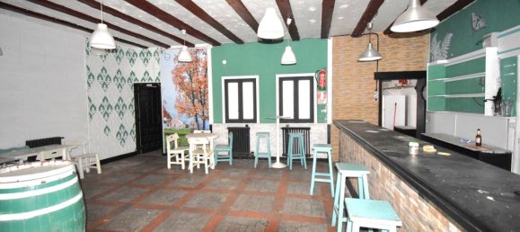 Propriété commerciale à El Espinar, Spain 240m² No. 32999 8