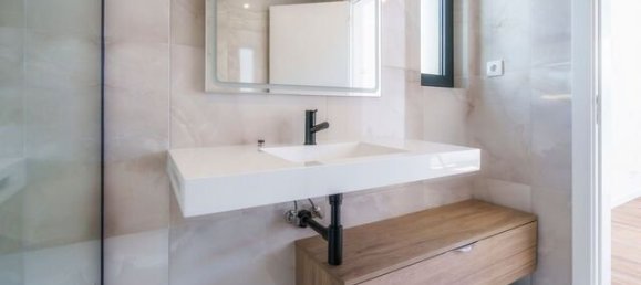 4 bedrooms Villa in Quarteira, Portugal No. 114201 32