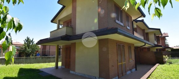 Вилла с 4 комнатами в Вимеркате, Италия № 161036 26