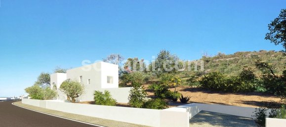 3 bedrooms House in Loule, Portugal No. 26346 3