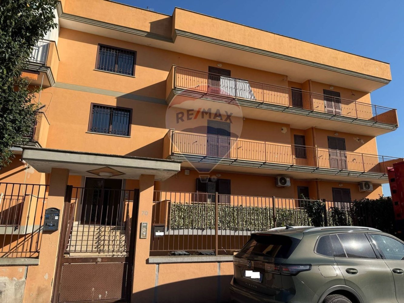 Büro in Orta di Atella, Italy 120m², Nr. 57780