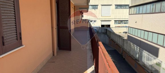 Büro in Orta di Atella, Italy 120m², Nr. 57780 16