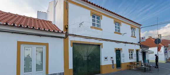 7 bedrooms House in Igrejinha, Portugal No. 29233 3