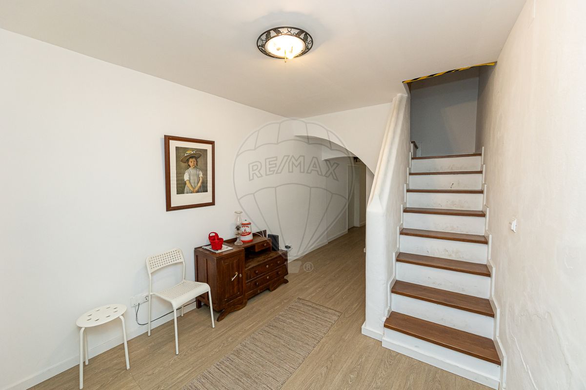 7 bedrooms House in Igrejinha, Portugal No. 29233