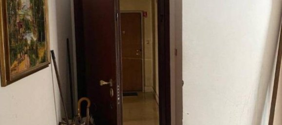 3 rooms Apartment in Rome, Italy No. 35124 10