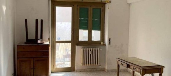 3 rooms Apartment in Rome, Italy No. 35124 16