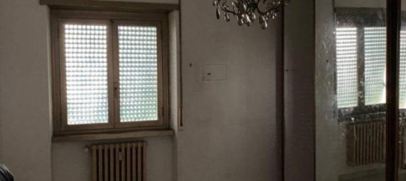 3 rooms Apartment in Rome, Italy No. 35124 4