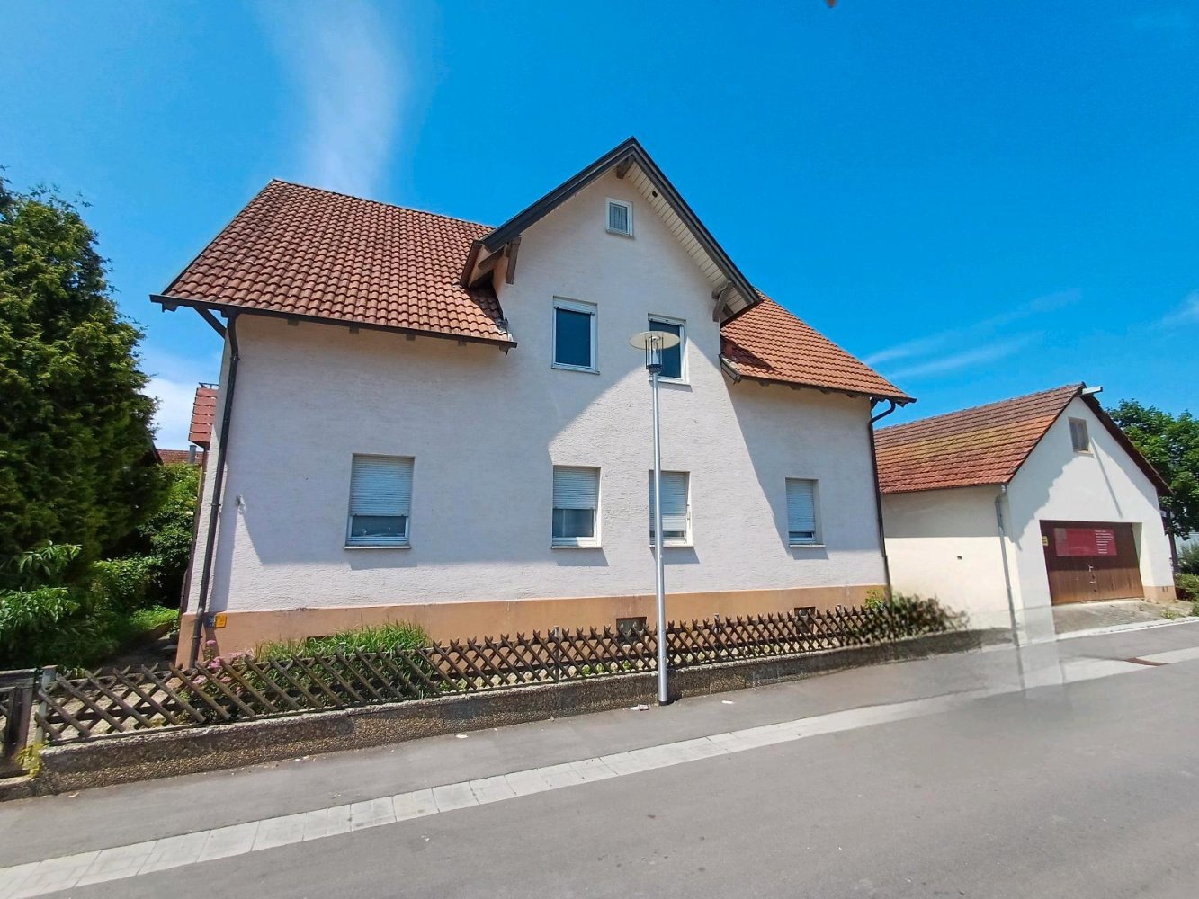 2 Schlafzimmer Haus in Zollernalbkreis, Germany, Nr. 239353
