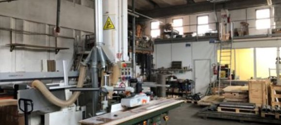 Almacén en Senago, Italy 571 m² No. 274306 6