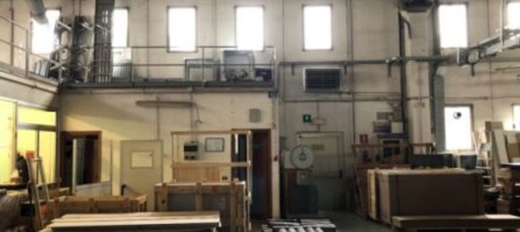 Almacén en Senago, Italy 571 m² No. 274306 7