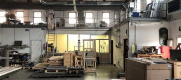 Almacén en Senago, Italy 571 m² No. 274306 5