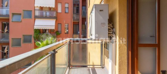 3 bedrooms Apartment in Milan, Italy No. 361789 4