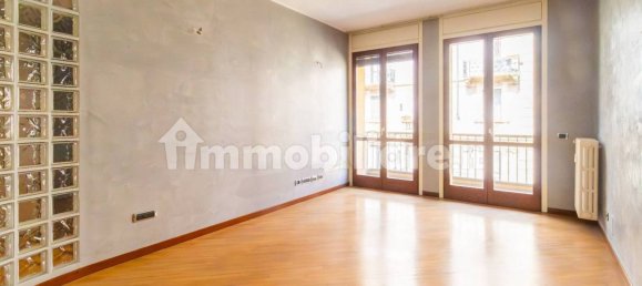 3 bedrooms Apartment in Milan, Italy No. 361789 20
