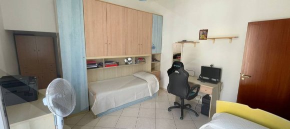 3 rooms Commercial property in Corato, Italy No. 32785 17
