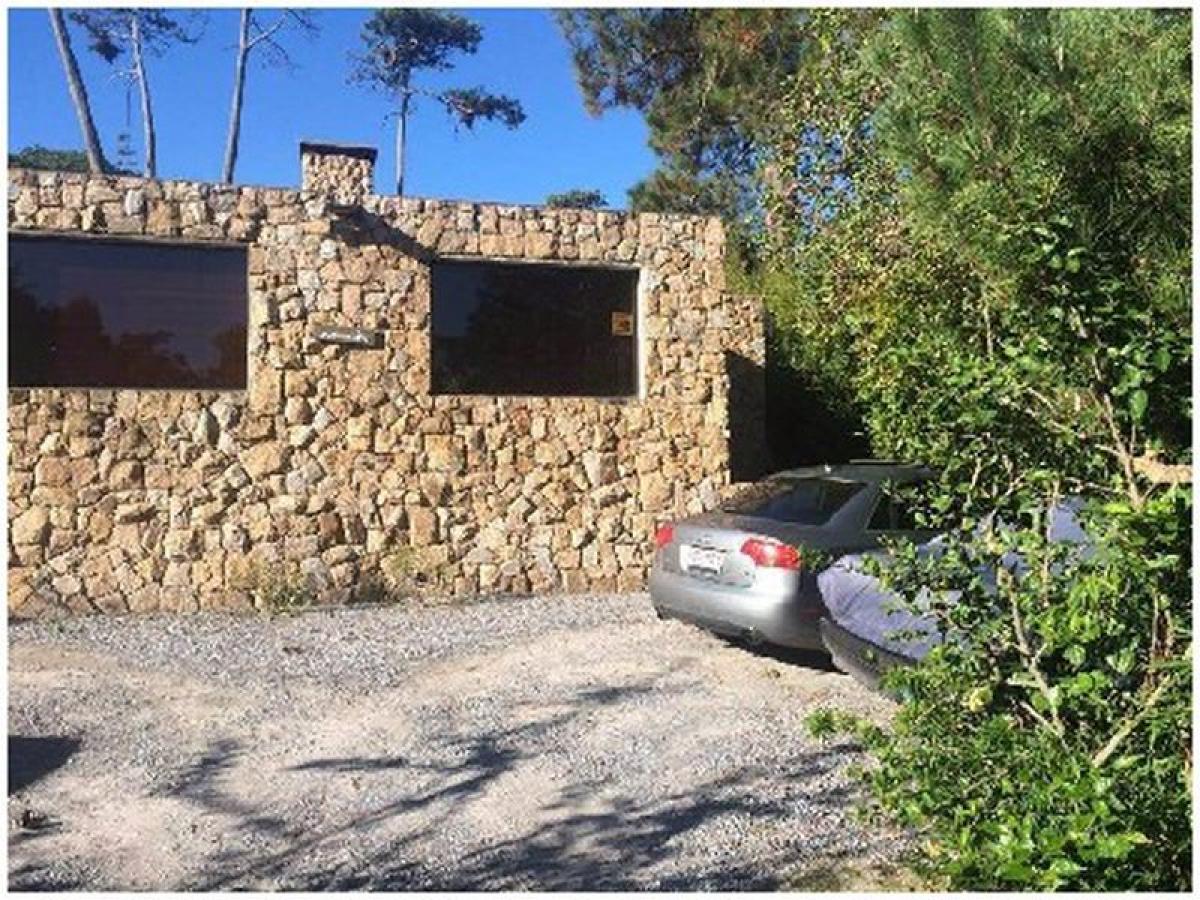 Дом с 2 спальнями в Мальдонадо, Уругвай № 9380