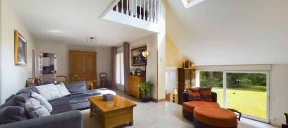 Casa de 6 dormitorios en Vivier-au-Court, France No. 329429 2