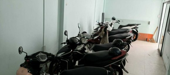 180m² Townhouse in District 7, Vietnam No. 19189 4