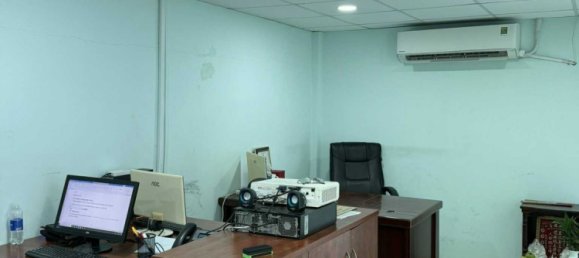 180m² Townhouse in District 7, Vietnam No. 19189 3