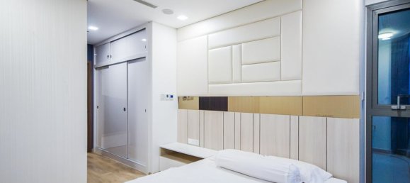 4 bedrooms Apartment in Binh Thanh, Vietnam No. 18393 26