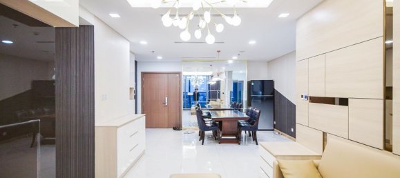 4 bedrooms Apartment in Binh Thanh, Vietnam No. 18393 8