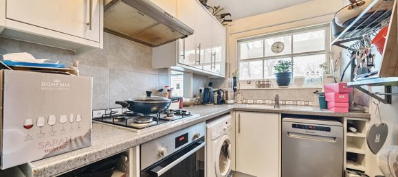 1 bedroom Apartment in London, United Kingdom No. 7745 23