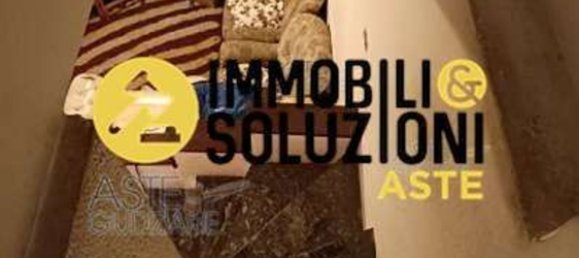 3 rooms Apartment in Ispra, Italy No. 12963 16