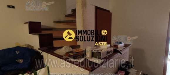3 rooms Apartment in Ispra, Italy No. 12963 13