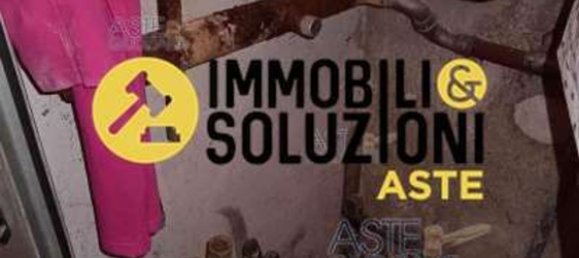 3 rooms Apartment in Ispra, Italy No. 12963 38