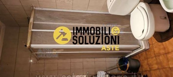 3 rooms Apartment in Ispra, Italy No. 12963 7