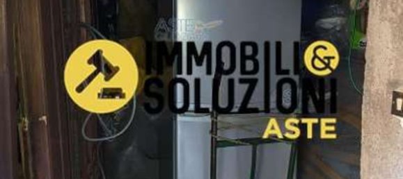 3 rooms Apartment in Ispra, Italy No. 12963 12