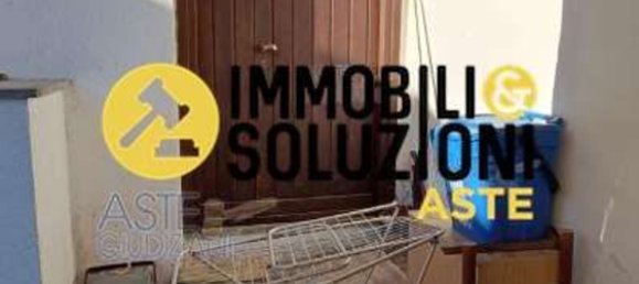 3 rooms Apartment in Ispra, Italy No. 12963 42