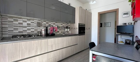 1 bedroom Apartment in Genoa, Italy No. 329882 11