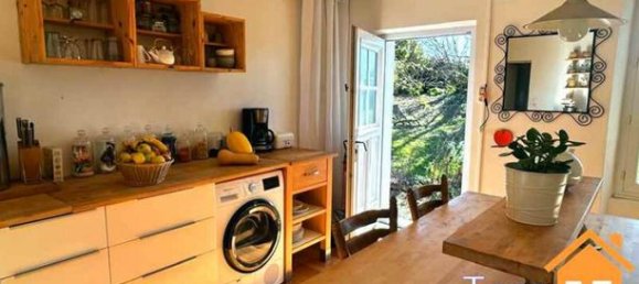 2 bedrooms House in Aveyron, France No. 305941 5