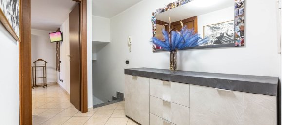 4-salle Villa à Ladispoli, Italy No. 214230 9