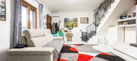 4-salle Villa à Ladispoli, Italy No. 214230 5