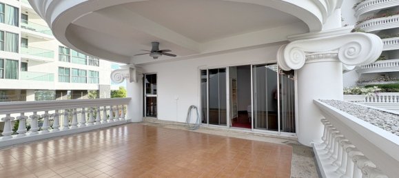 Кондоминиум  с 2 спальнями в Паттайя, Таиланд № 64363 12