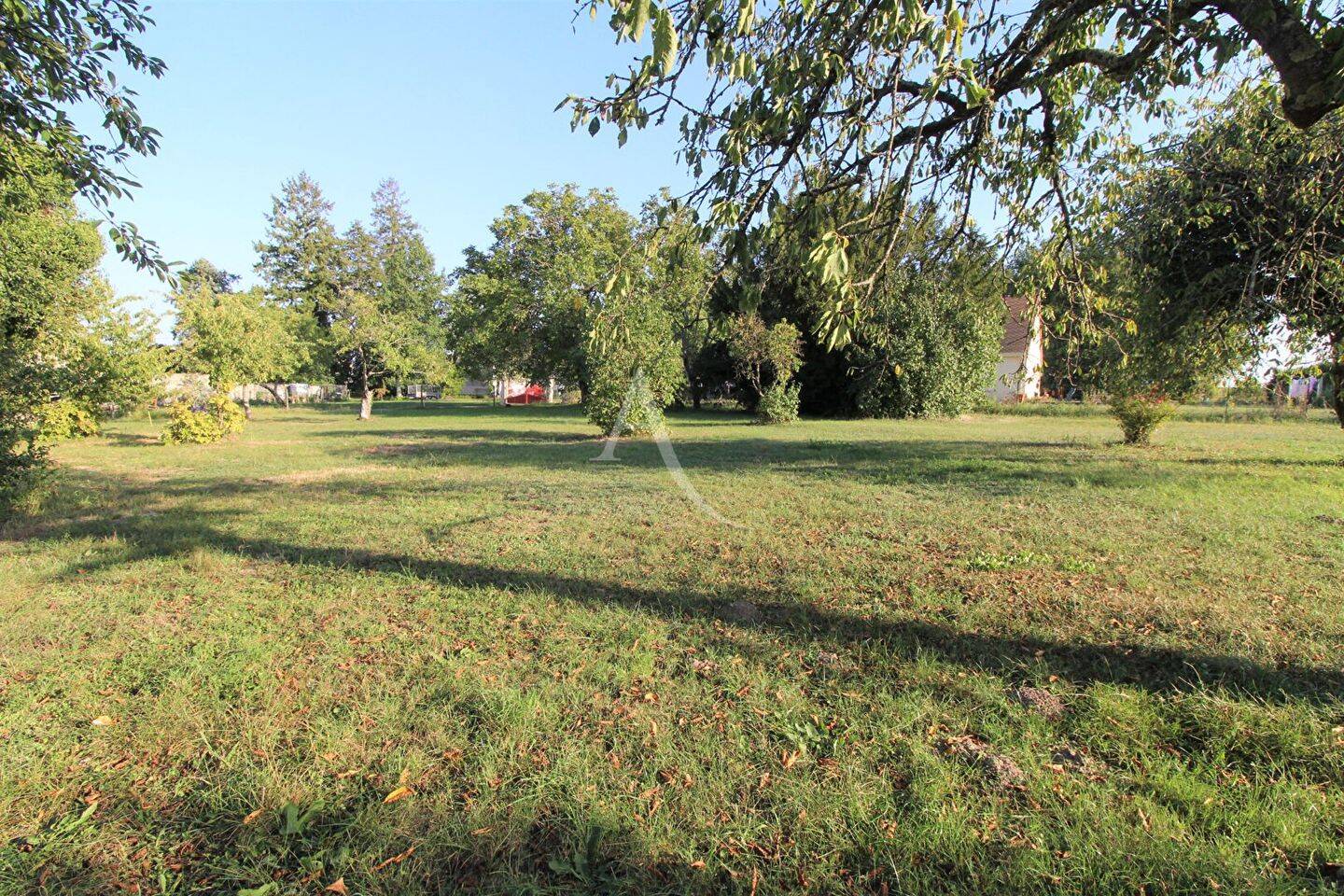 Grundstück in Saint-Georges-sur-Cher, France 1283m², Nr. 78725