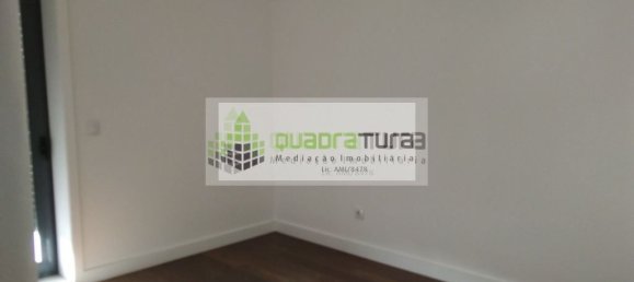 4 bedrooms Apartment in Porto, Portugal No. 78903 10