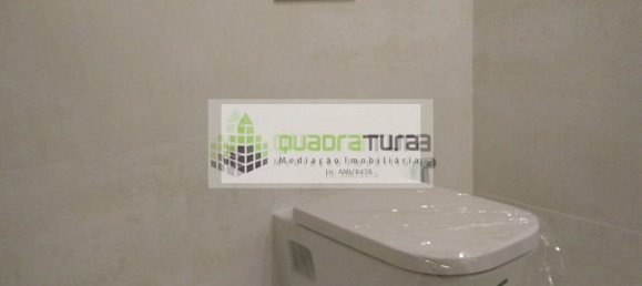 4 bedrooms Apartment in Porto, Portugal No. 78903 17