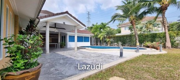 3 bedrooms Cafe / restaurant in Bang Sare, Thailand No. 15401 10