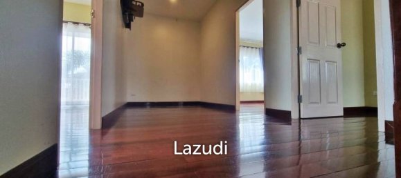 3 bedrooms Cafe / restaurant in Bang Sare, Thailand No. 15401 4