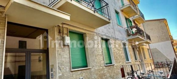 2 bedrooms Apartment in Livorno, Italy No. 273473 11