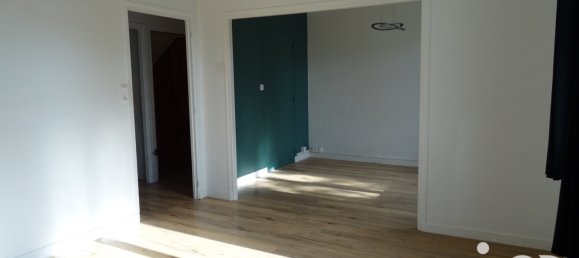 4 bedrooms House in Oise, France No. 349055 3