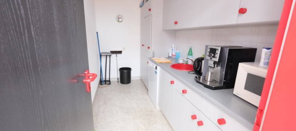 Здание с 3 спальнями в Альб-Дунай, Германия № 328701 37