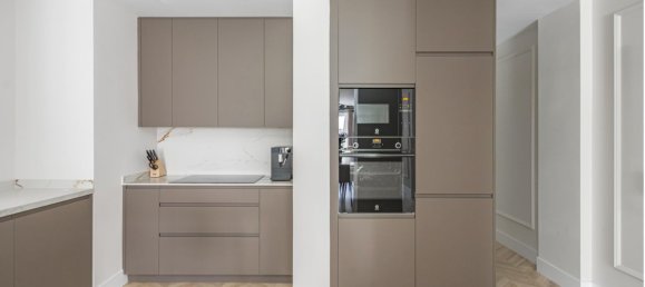 2 bedrooms Apartment in Madrid, Spain No. 125608 5