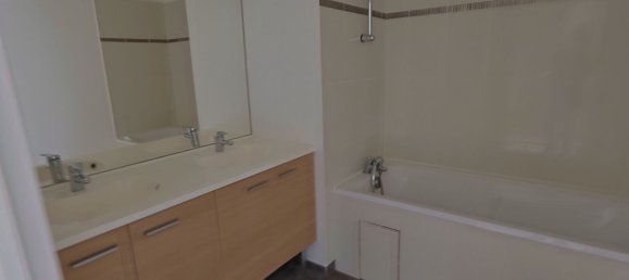 3 bedrooms Apartment in Tours, France No. 265132 7